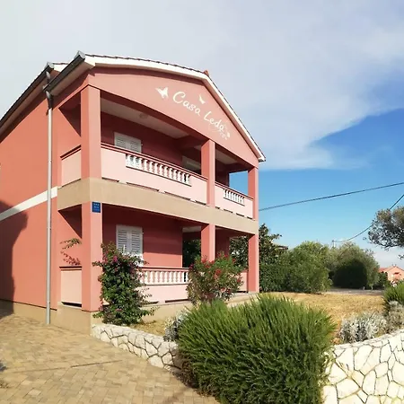 Casa Leda Kampor Rab Town